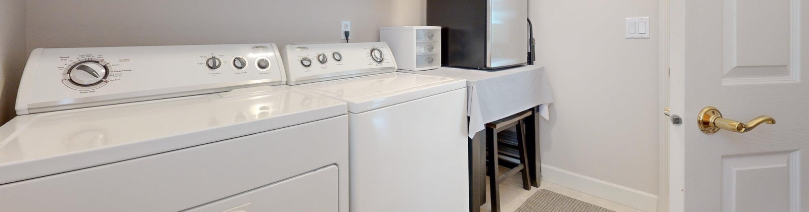 Hilo Court, West Richland, Washington 99353, 4 Bedrooms Bedrooms, 0 ,3 BathroomsBathrooms,Houses,For Sale,Hilo Court,0,290232