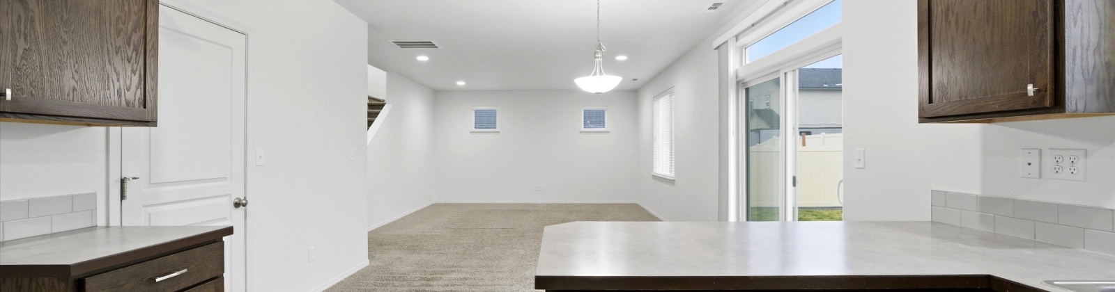 22nd Ave, Kennewick, Washington 99337, 4 Bedrooms Bedrooms, 0 ,3 BathroomsBathrooms,Houses,For Sale,22nd Ave,0,290252