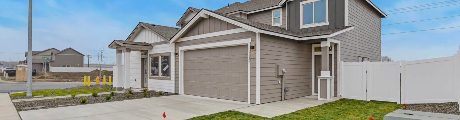 Grapevine Ct, West Richland, Washington 99353, 3 Bedrooms Bedrooms, 0 ,3 BathroomsBathrooms,Condos/townhomes,For Sale,Grapevine Ct,0,290256