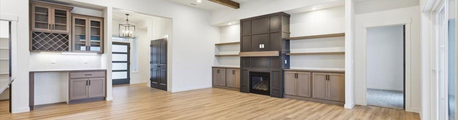 Thebes St, West Richland, Washington 99353, 4 Bedrooms Bedrooms, 0 ,4 BathroomsBathrooms,Houses,For Sale,Thebes St,0,290255