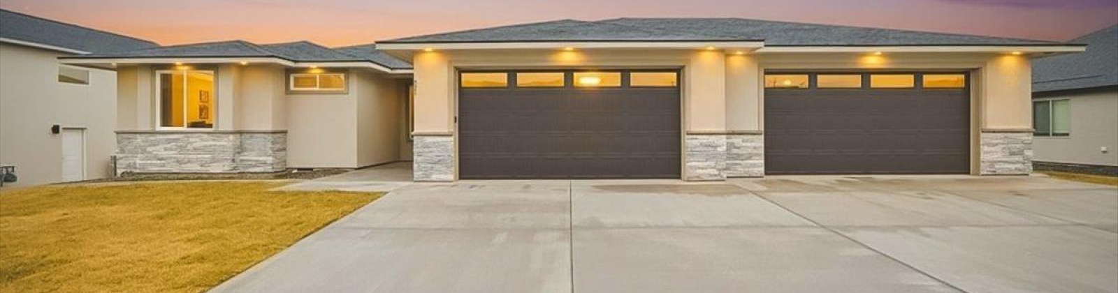 Thebes St, West Richland, Washington 99353, 4 Bedrooms Bedrooms, 0 ,4 BathroomsBathrooms,Houses,For Sale,Thebes St,0,290255