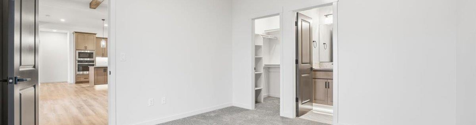 Thebes St, West Richland, Washington 99353, 4 Bedrooms Bedrooms, 0 ,4 BathroomsBathrooms,Houses,For Sale,Thebes St,0,290255