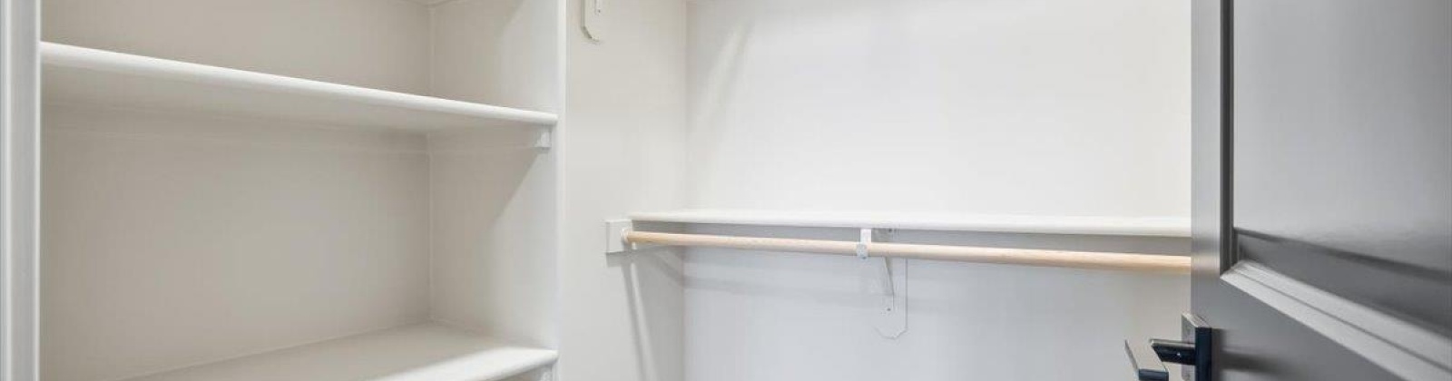 Thebes St, West Richland, Washington 99353, 4 Bedrooms Bedrooms, 0 ,4 BathroomsBathrooms,Houses,For Sale,Thebes St,0,290255