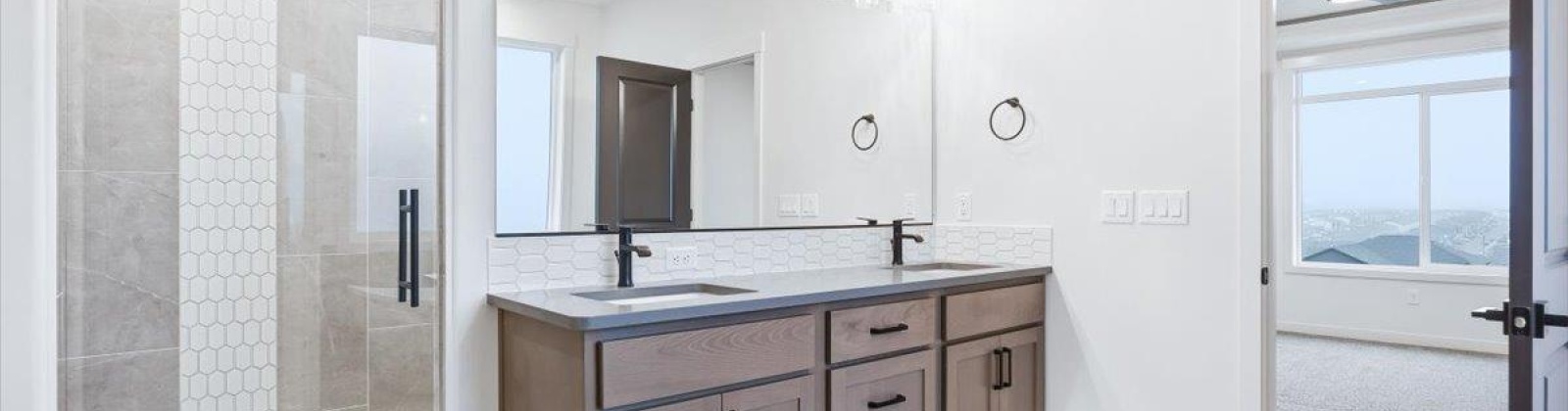 Thebes St, West Richland, Washington 99353, 4 Bedrooms Bedrooms, 0 ,4 BathroomsBathrooms,Houses,For Sale,Thebes St,0,290255