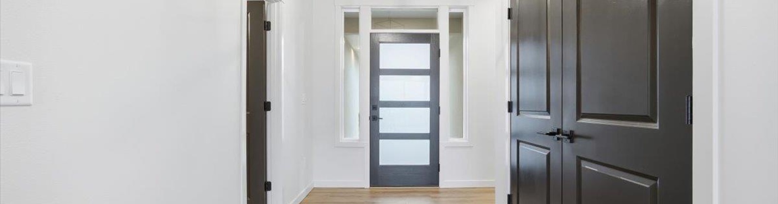 Thebes St, West Richland, Washington 99353, 4 Bedrooms Bedrooms, 0 ,4 BathroomsBathrooms,Houses,For Sale,Thebes St,0,290255