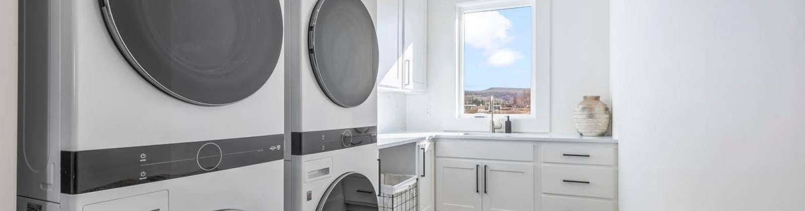 Serenity Lane, Yakima, Washington 98908, 5 Bedrooms Bedrooms, 0 ,5 BathroomsBathrooms,Houses,For Sale,Serenity Lane,0,290290