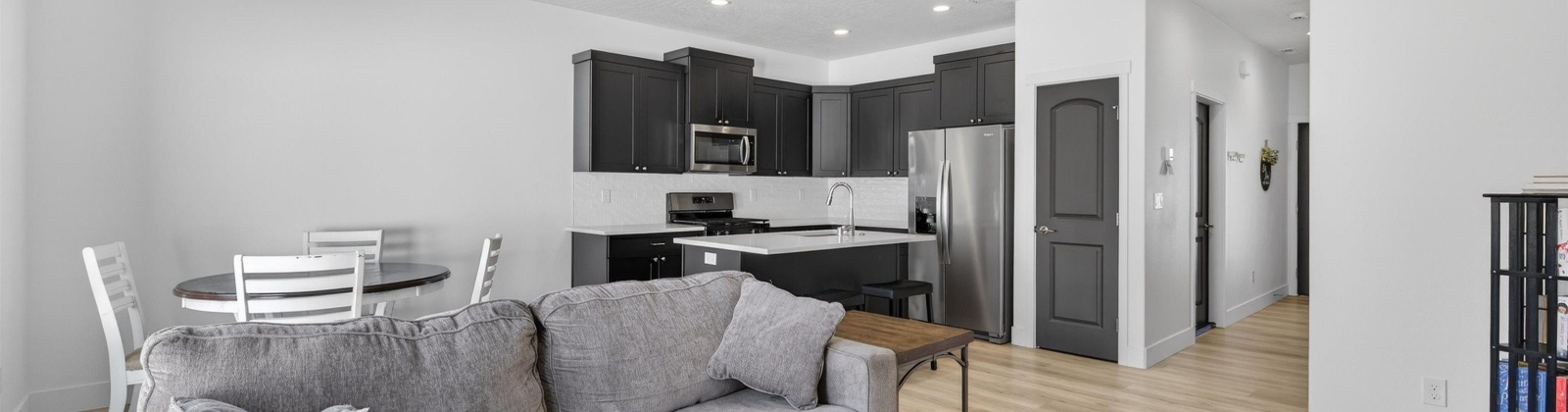 66th Pl, Pasco, Washington 99301, 3 Bedrooms Bedrooms, 0 ,3 BathroomsBathrooms,Houses,For Sale,66th Pl,0,290288