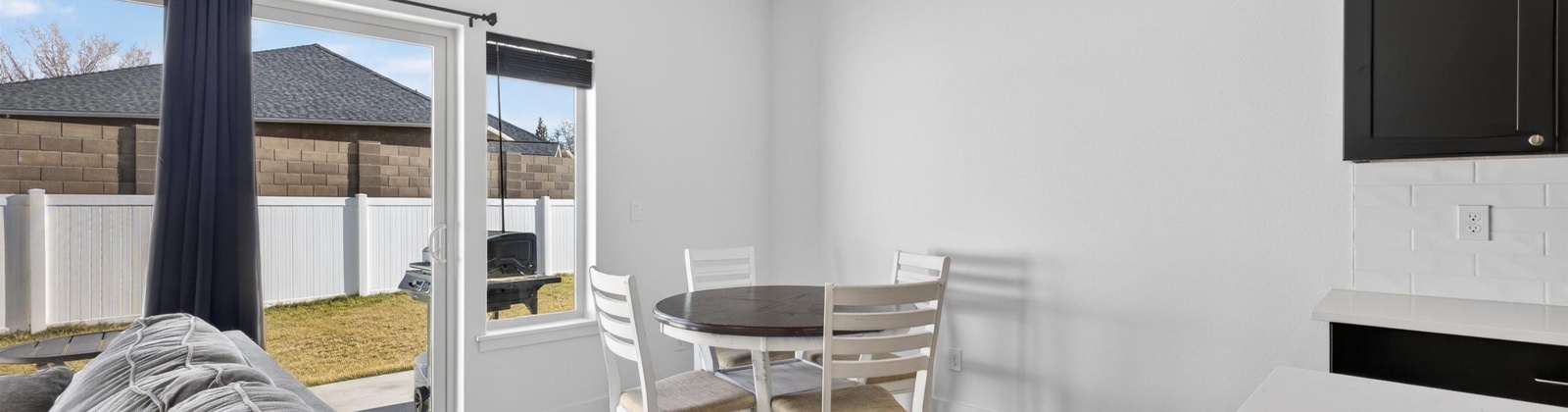 66th Pl, Pasco, Washington 99301, 3 Bedrooms Bedrooms, 0 ,3 BathroomsBathrooms,Houses,For Sale,66th Pl,0,290288