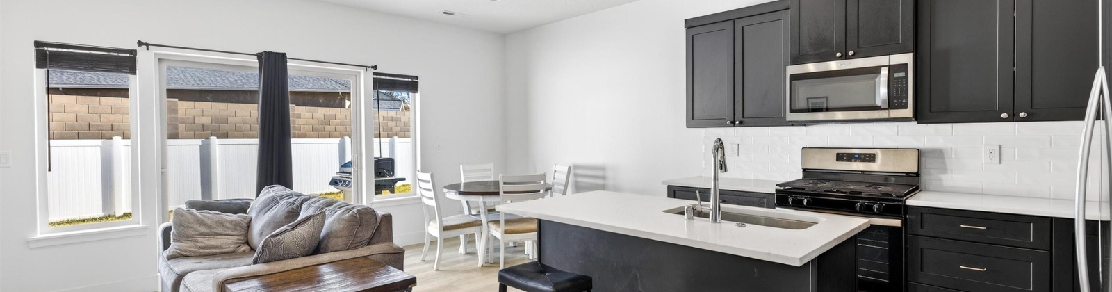 66th Pl, Pasco, Washington 99301, 3 Bedrooms Bedrooms, 0 ,3 BathroomsBathrooms,Houses,For Sale,66th Pl,0,290288