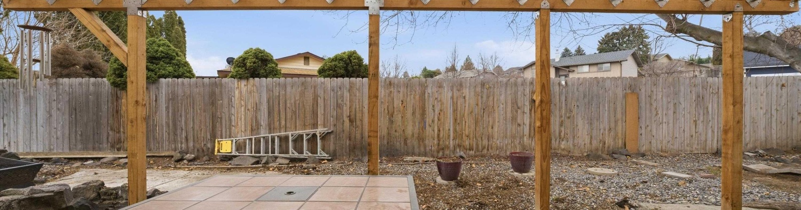 14Th Pl, Kennewick, Washington 99337, 3 Bedrooms Bedrooms, 0 ,2 BathroomsBathrooms,Houses,For Sale,14Th Pl,0,290286