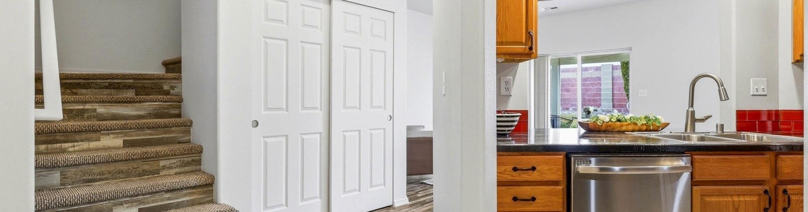 Mia Court, Pasco, Washington 99301, 2 Bedrooms Bedrooms, 0 ,3 BathroomsBathrooms,Condos/townhomes,For Sale,Mia Court,0,290283