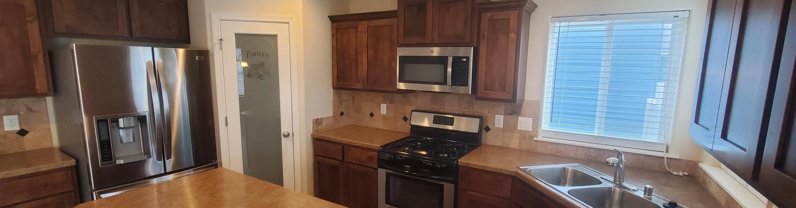 Lakerose Loop, Richland, Washington 99352, 4 Bedrooms Bedrooms, 0 ,3 BathroomsBathrooms,Houses,For Rent,Lakerose Loop,0,290282