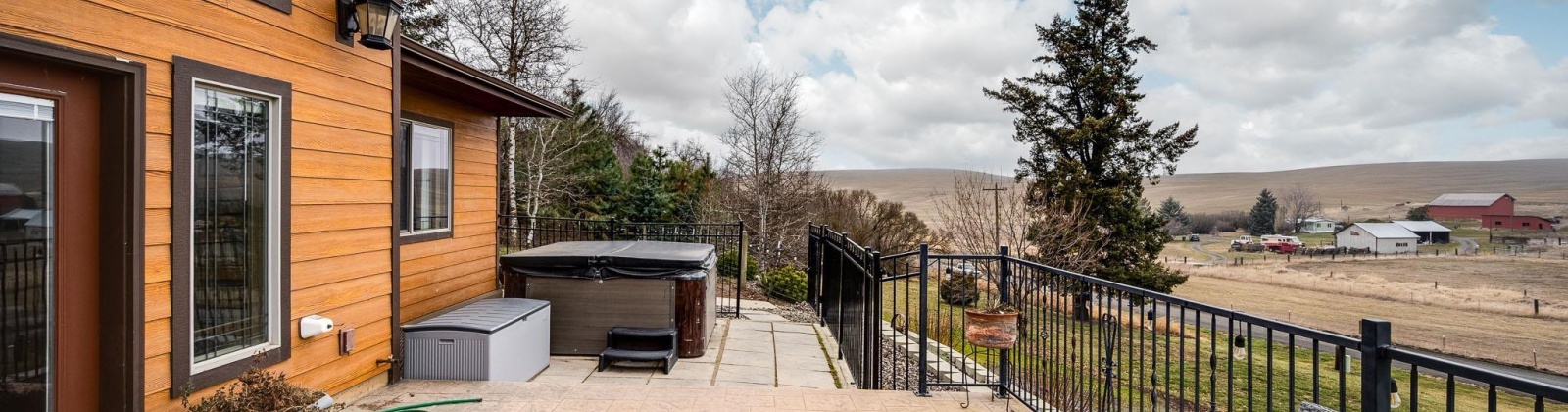 Palouse Albion Rd, Pullman, Washington 99163-8908, 4 Bedrooms Bedrooms, 0 ,3 BathroomsBathrooms,Houses,For Sale,Palouse Albion Rd,0,290284