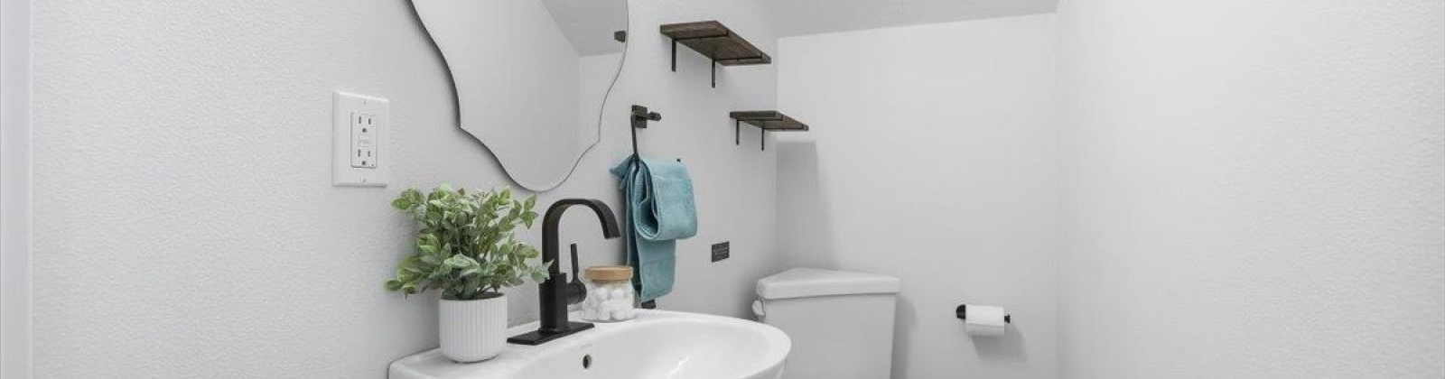 Butternut Road, Grandview, Washington 98930, 4 Bedrooms Bedrooms, 0 ,3 BathroomsBathrooms,Houses,For Sale,Butternut Road,0,290294