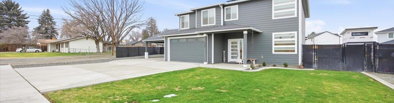 Butternut Road, Grandview, Washington 98930, 4 Bedrooms Bedrooms, 0 ,3 BathroomsBathrooms,Houses,For Sale,Butternut Road,0,290294