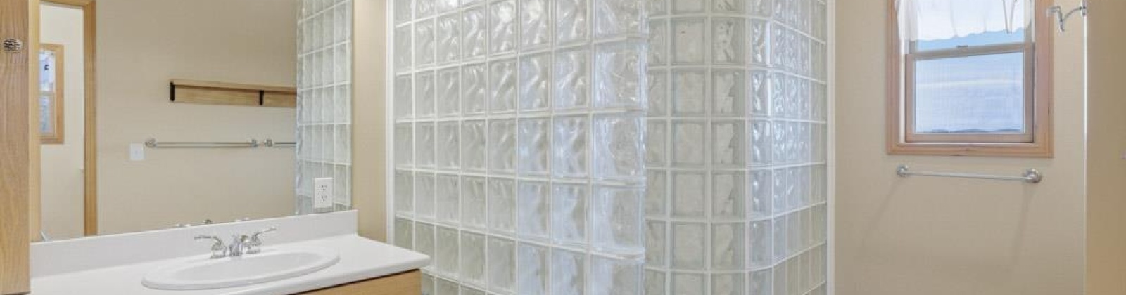 Clifford, Pullman, Washington 99163, 4 Bedrooms Bedrooms, 0 ,3 BathroomsBathrooms,Houses,For Sale,Clifford,0,290298