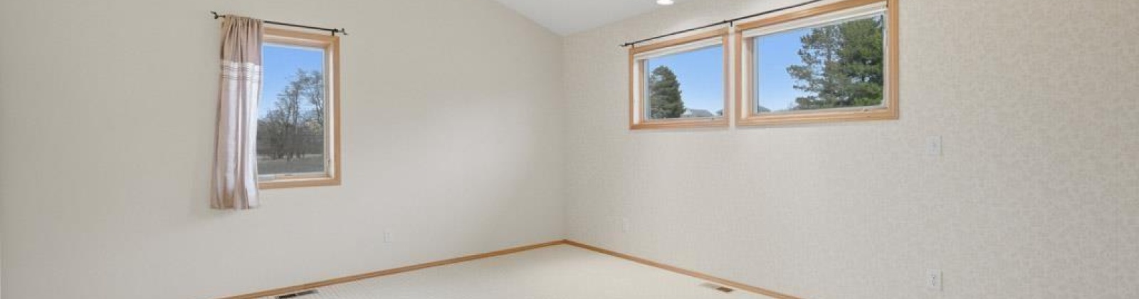 Clifford, Pullman, Washington 99163, 4 Bedrooms Bedrooms, 0 ,3 BathroomsBathrooms,Houses,For Sale,Clifford,0,290298