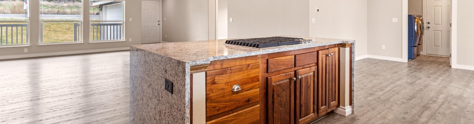 Yellowstone Avenue, Kennewick, Washington 99336, 3 Bedrooms Bedrooms, 0 ,2 BathroomsBathrooms,Manufactured Homes,For Sale,Yellowstone Avenue,0,290301