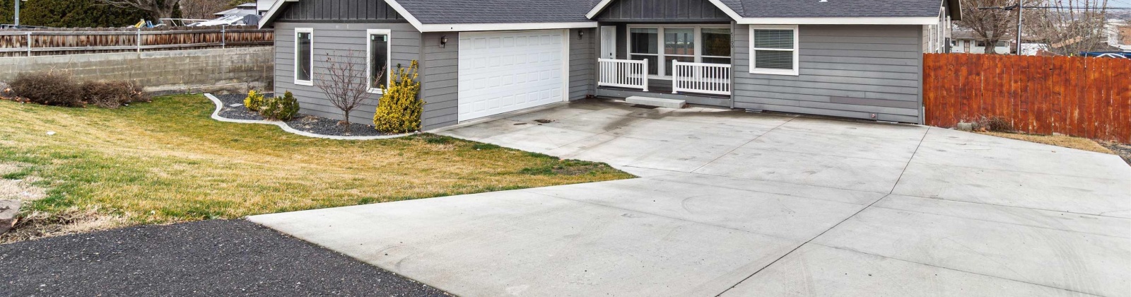 Yellowstone Avenue, Kennewick, Washington 99336, 3 Bedrooms Bedrooms, 0 ,2 BathroomsBathrooms,Manufactured Homes,For Sale,Yellowstone Avenue,0,290301