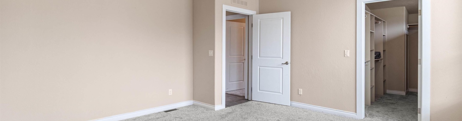 Yellowstone Avenue, Kennewick, Washington 99336, 3 Bedrooms Bedrooms, 0 ,2 BathroomsBathrooms,Manufactured Homes,For Sale,Yellowstone Avenue,0,290301