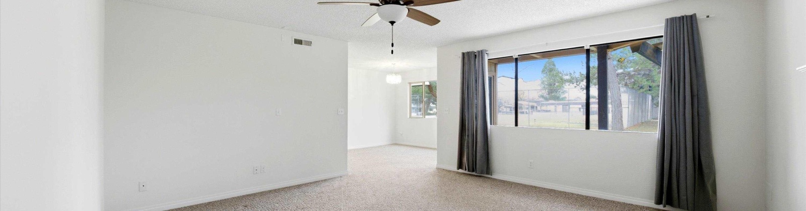 Hood Ave D 103, Kennewick, Washington 99336, 2 Bedrooms Bedrooms, 0 ,2 BathroomsBathrooms,Condos/townhomes,For Sale,Hood Ave D 103,0,290303