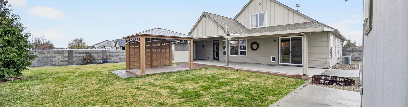 Kokanee Dr, Pasco, Washington 99301, 4 Bedrooms Bedrooms, 0 ,3 BathroomsBathrooms,Houses,For Sale,Kokanee Dr,0,290313