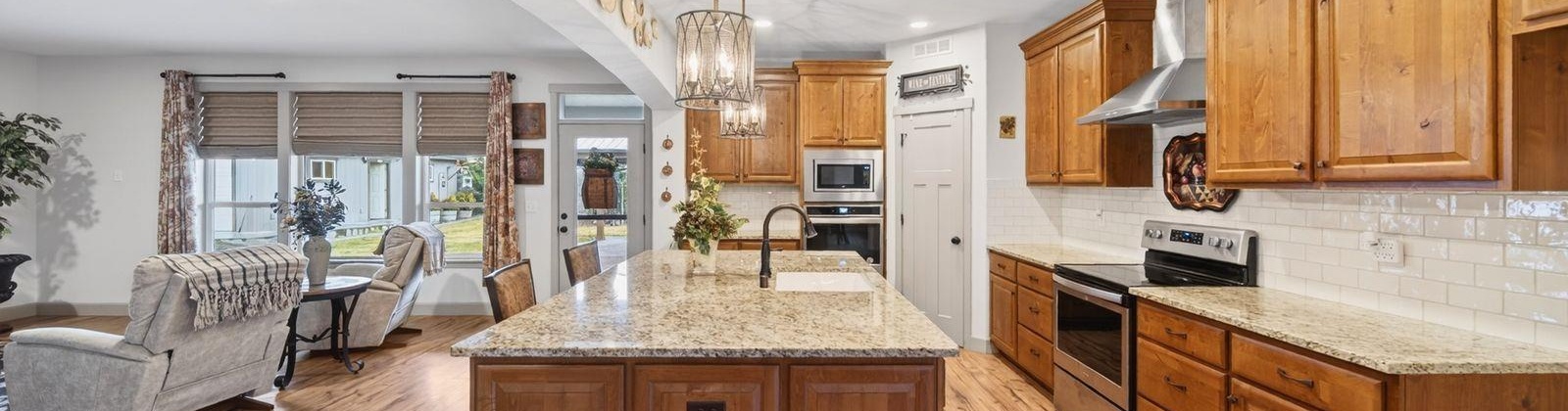 Kokanee Dr, Pasco, Washington 99301, 4 Bedrooms Bedrooms, 0 ,3 BathroomsBathrooms,Houses,For Sale,Kokanee Dr,0,290313