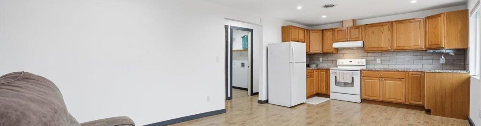 16th Ave, Pasco, Washington 99301, 4 Bedrooms Bedrooms, 0 ,2 BathroomsBathrooms,Multi-family,For Sale,16th Ave,0,290309