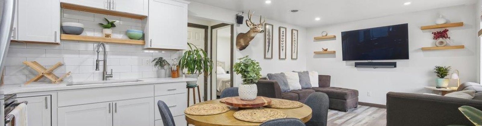 16th Ave, Pasco, Washington 99301, 4 Bedrooms Bedrooms, 0 ,2 BathroomsBathrooms,Multi-family,For Sale,16th Ave,0,290309