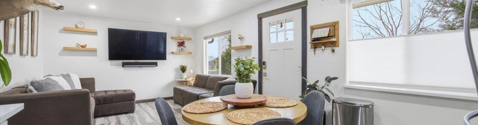 16th Ave, Pasco, Washington 99301, 4 Bedrooms Bedrooms, 0 ,2 BathroomsBathrooms,Multi-family,For Sale,16th Ave,0,290309