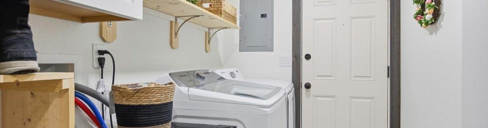 16th Ave, Pasco, Washington 99301, 4 Bedrooms Bedrooms, 0 ,2 BathroomsBathrooms,Multi-family,For Sale,16th Ave,0,290309