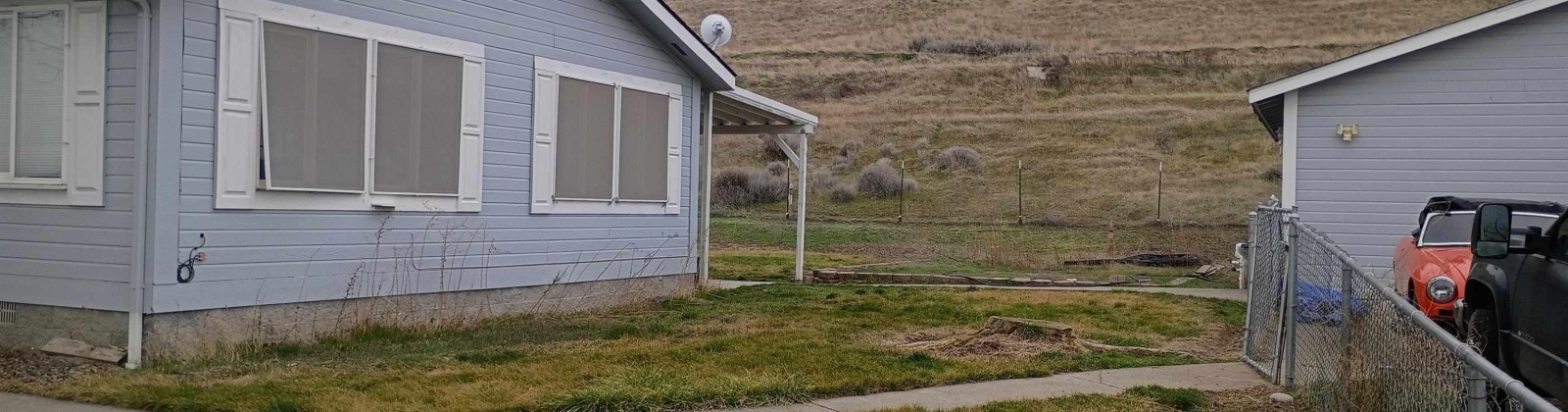 215 PR SW, Prosser, Washington 99350-1155, 3 Bedrooms Bedrooms, 0 ,2 BathroomsBathrooms,Manufactured Homes,For Sale,215 PR SW,0,290312