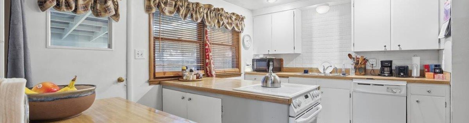 23rd Ave, Pasco, Washington 99301, 3 Bedrooms Bedrooms, 0 ,2 BathroomsBathrooms,Houses,For Sale,23rd Ave,0,290311