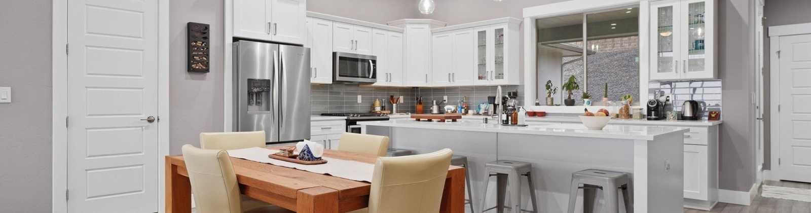 White Bluffs Street, Richland, Washington 99352, 4 Bedrooms Bedrooms, 0 ,2 BathroomsBathrooms,Houses,For Sale,White Bluffs Street,0,290310