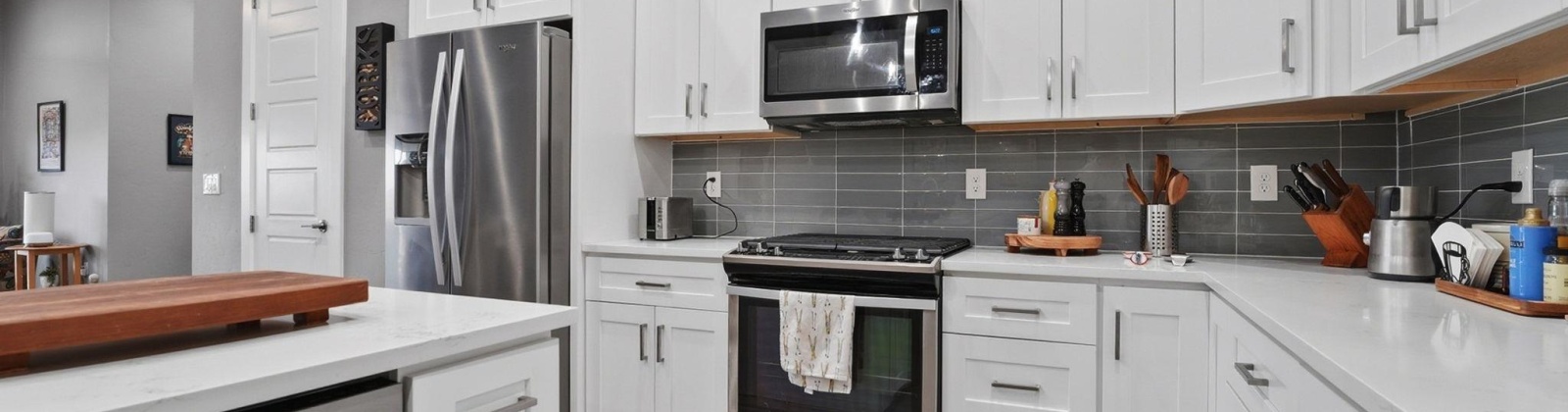 White Bluffs Street, Richland, Washington 99352, 4 Bedrooms Bedrooms, 0 ,2 BathroomsBathrooms,Houses,For Sale,White Bluffs Street,0,290310