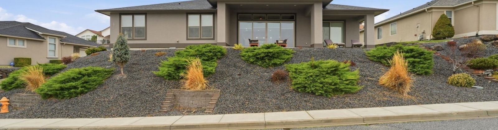 White Bluffs Street, Richland, Washington 99352, 4 Bedrooms Bedrooms, 0 ,2 BathroomsBathrooms,Houses,For Sale,White Bluffs Street,0,290310