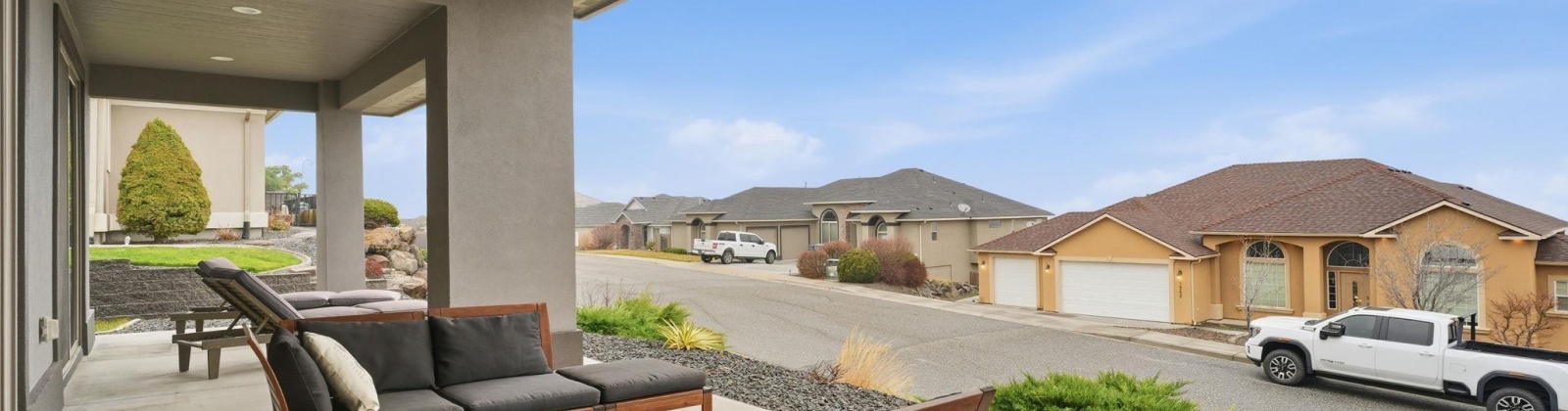 White Bluffs Street, Richland, Washington 99352, 4 Bedrooms Bedrooms, 0 ,2 BathroomsBathrooms,Houses,For Sale,White Bluffs Street,0,290310