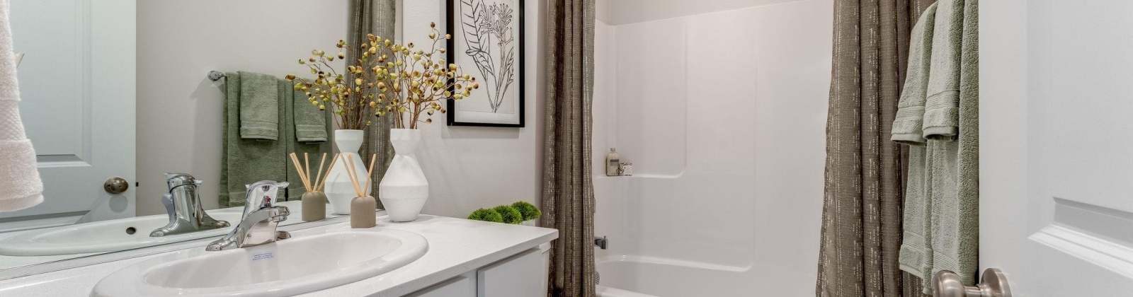 Norfolk Drive, Pasco, Washington 99301, 3 Bedrooms Bedrooms, 0 ,2 BathroomsBathrooms,Houses,For Sale,Norfolk Drive,0,290308