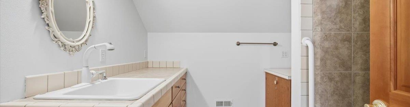 Cascade, Kennewick, Washington 99337, 3 Bedrooms Bedrooms, 0 ,3 BathroomsBathrooms,Houses,For Sale,Cascade,0,290322