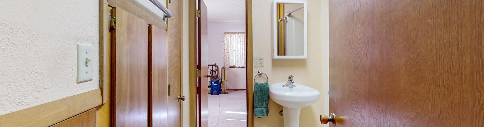 Old Inland Empire, Prosser, Washington 99350, 4 Bedrooms Bedrooms, 0 ,2 BathroomsBathrooms,Houses,For Sale,Old Inland Empire,0,286500