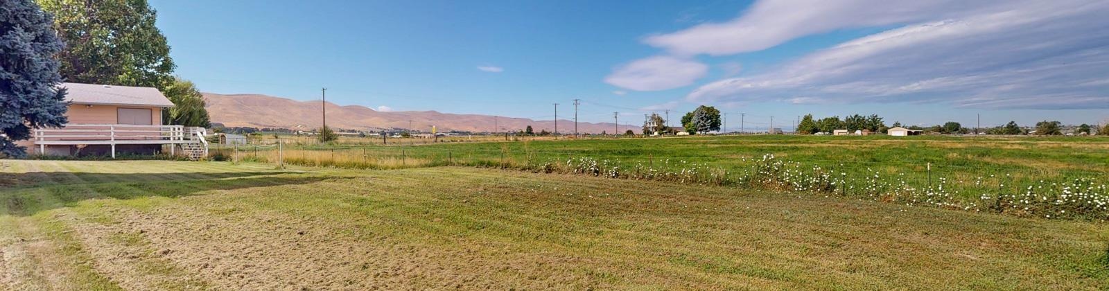 Old Inland Empire, Prosser, Washington 99350, 4 Bedrooms Bedrooms, 0 ,2 BathroomsBathrooms,Houses,For Sale,Old Inland Empire,0,286500