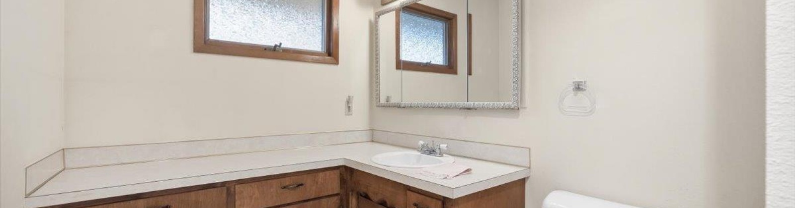 18th Ave, Kennewick, Washington 99336, 3 Bedrooms Bedrooms, 0 ,3 BathroomsBathrooms,Houses,For Sale,18th Ave,0,290326