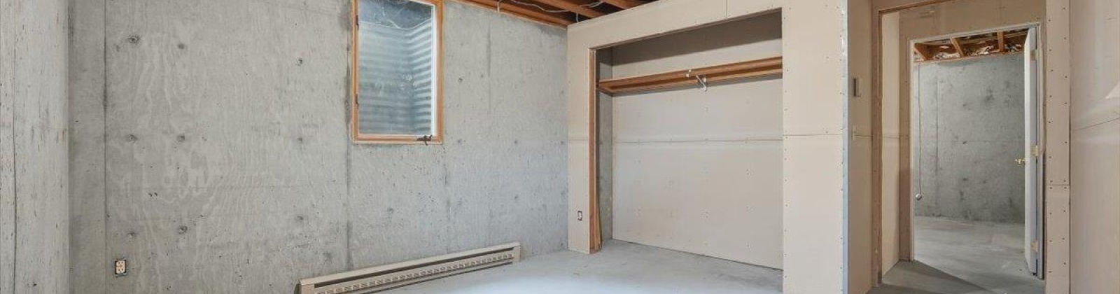 18th Ave, Kennewick, Washington 99336, 3 Bedrooms Bedrooms, 0 ,3 BathroomsBathrooms,Houses,For Sale,18th Ave,0,290326