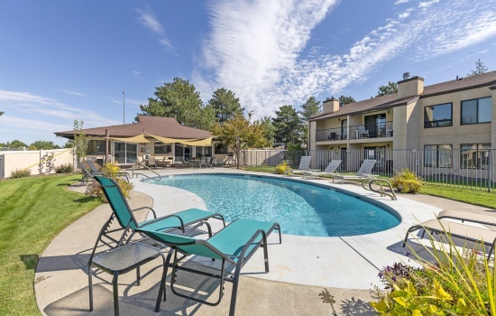 Condos/townhomes For Sale