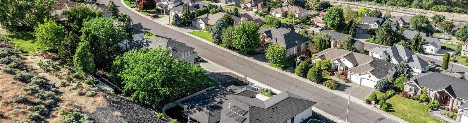 Rockwood Drive, Richland, Washington 99352, 4 Bedrooms Bedrooms, 0 ,3 BathroomsBathrooms,Houses,For Sale,Rockwood Drive,0,290343