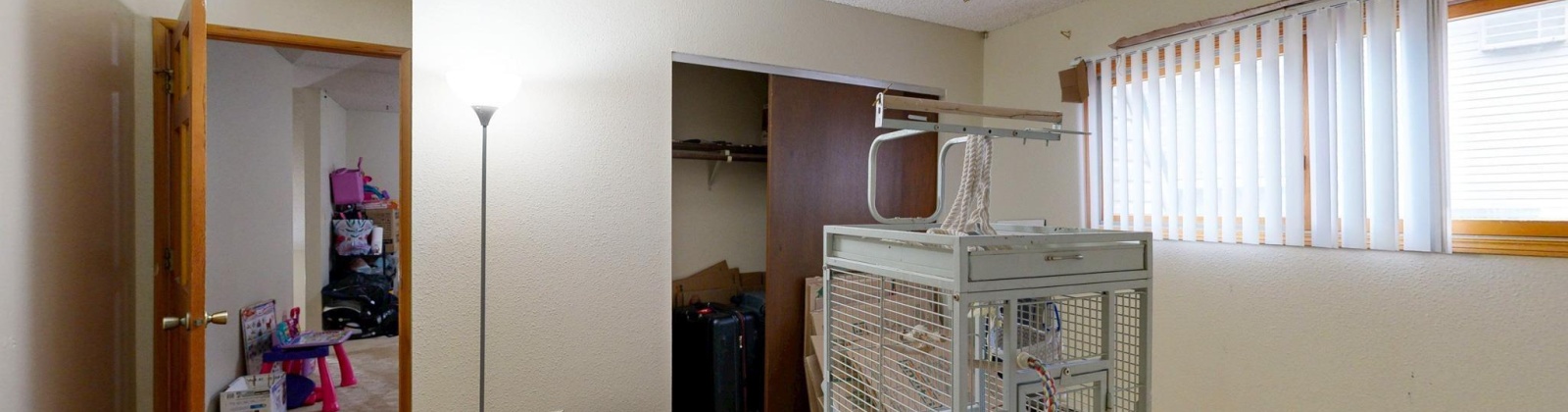 Crestview Dr, Pullman, Washington 99163, 4 Bedrooms Bedrooms, 0 ,2 BathroomsBathrooms,Condos/townhomes,For Sale,Crestview Dr,0,290352