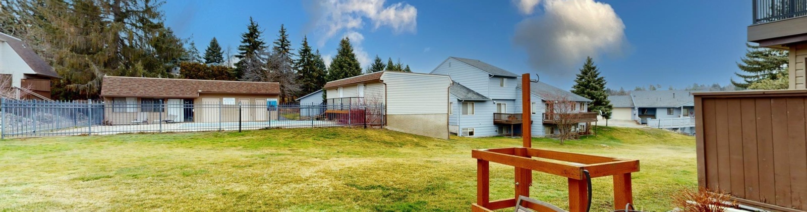 Crestview Dr, Pullman, Washington 99163, 4 Bedrooms Bedrooms, 0 ,2 BathroomsBathrooms,Condos/townhomes,For Sale,Crestview Dr,0,290352