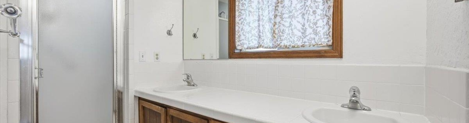 Greenview Dr, Richland, Washington 99352, 4 Bedrooms Bedrooms, 0 ,2 BathroomsBathrooms,Houses,For Sale,Greenview Dr,0,289483