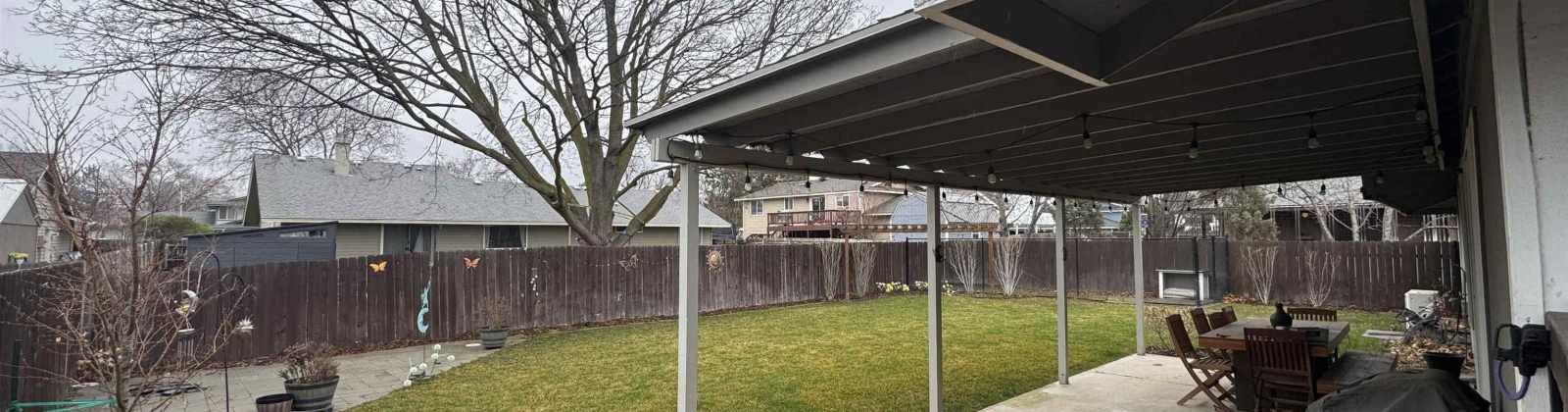 Louisiana St, Kennewick, Washington 99336, 4 Bedrooms Bedrooms, 0 ,2 BathroomsBathrooms,Houses,For Sale,Louisiana St,0,290364