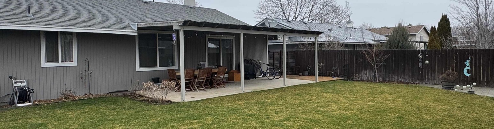 Louisiana St, Kennewick, Washington 99336, 4 Bedrooms Bedrooms, 0 ,2 BathroomsBathrooms,Houses,For Sale,Louisiana St,0,290364